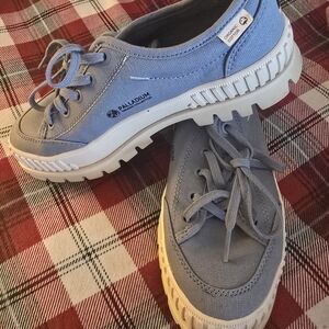 Palladium Women's Light Blue Canvas Sneakers